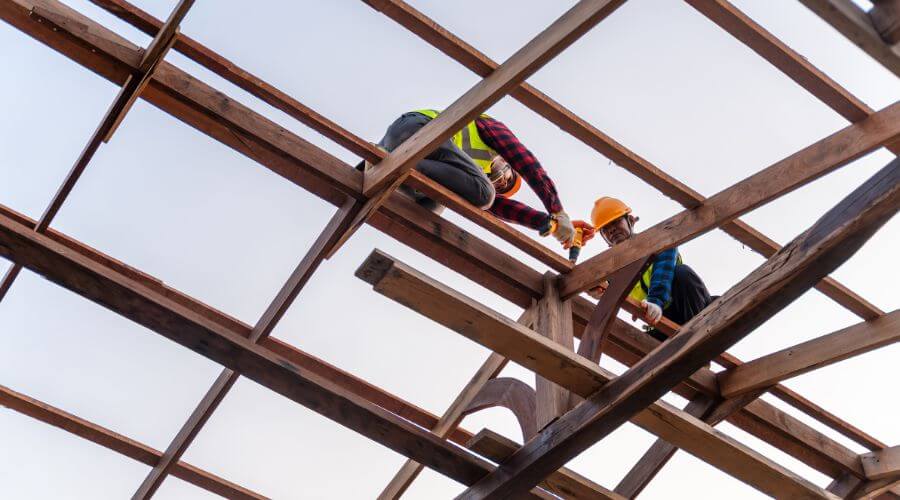 Expert new roof installation services in Greensburg, KS